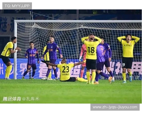 足球比赛中的高压防守与反击时机